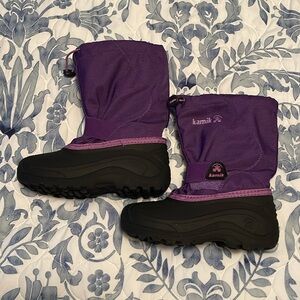 Kamik snowfox size 13 kids snow boots purple
